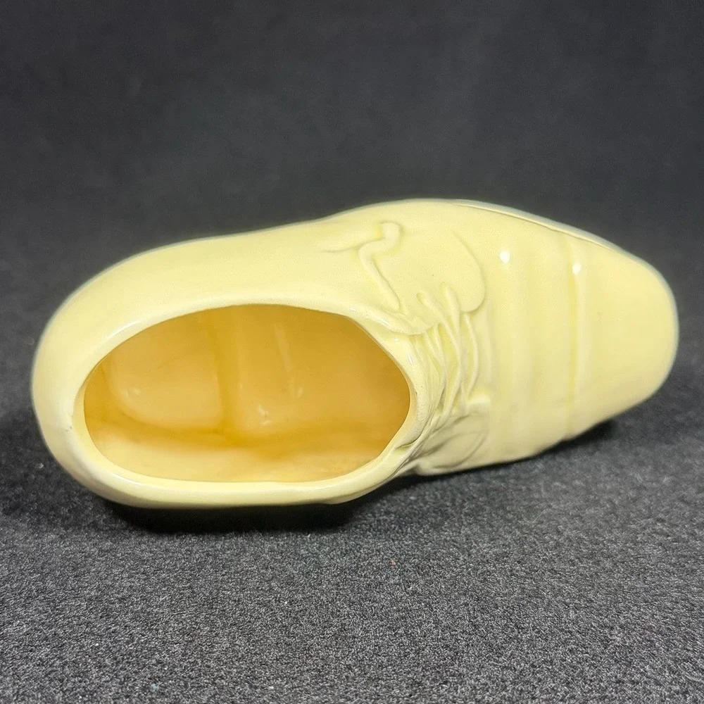 Vintage Japan Ceramic Oxford Dress Shoe Planter Trinket Dish‎ Cream Glossy